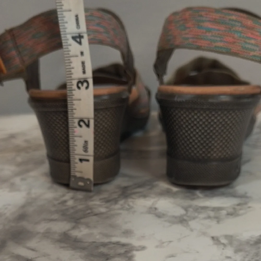 Keen Skyline Brindle Wedge Sandals Womens Size 10 Brown Adjustable